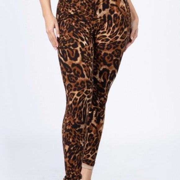 Plus Size High Rise Pull-On Leopard Print Leggings - Picture 7 of 8